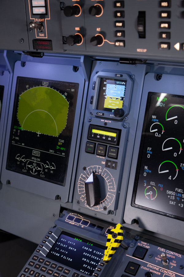 Dash 8 Q400 FTD Simulator, Immersive Q400 Flight Training Devices FDS